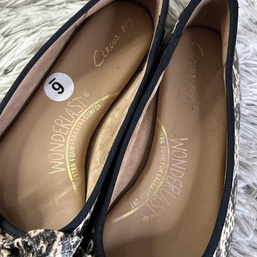 Circus Sam Edelman Wonderlast Ballet Flats Women 6 Extra Foam‎ Animal Print Bow